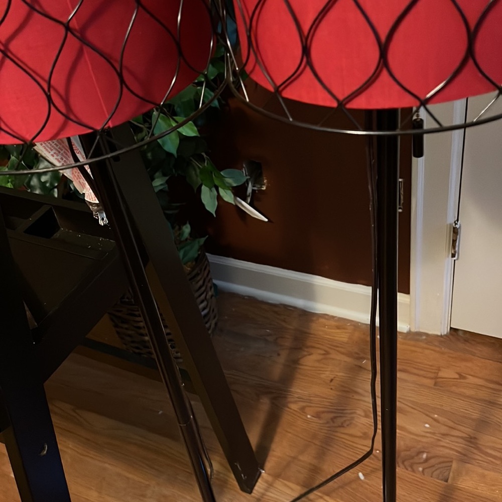 2NEW MIDNIGHT VELVET FLOOR LAMPS, WITH WIRE COVER OVER BURGUNDY CLOTH LAMPSHADE! - Picture 8 of 8